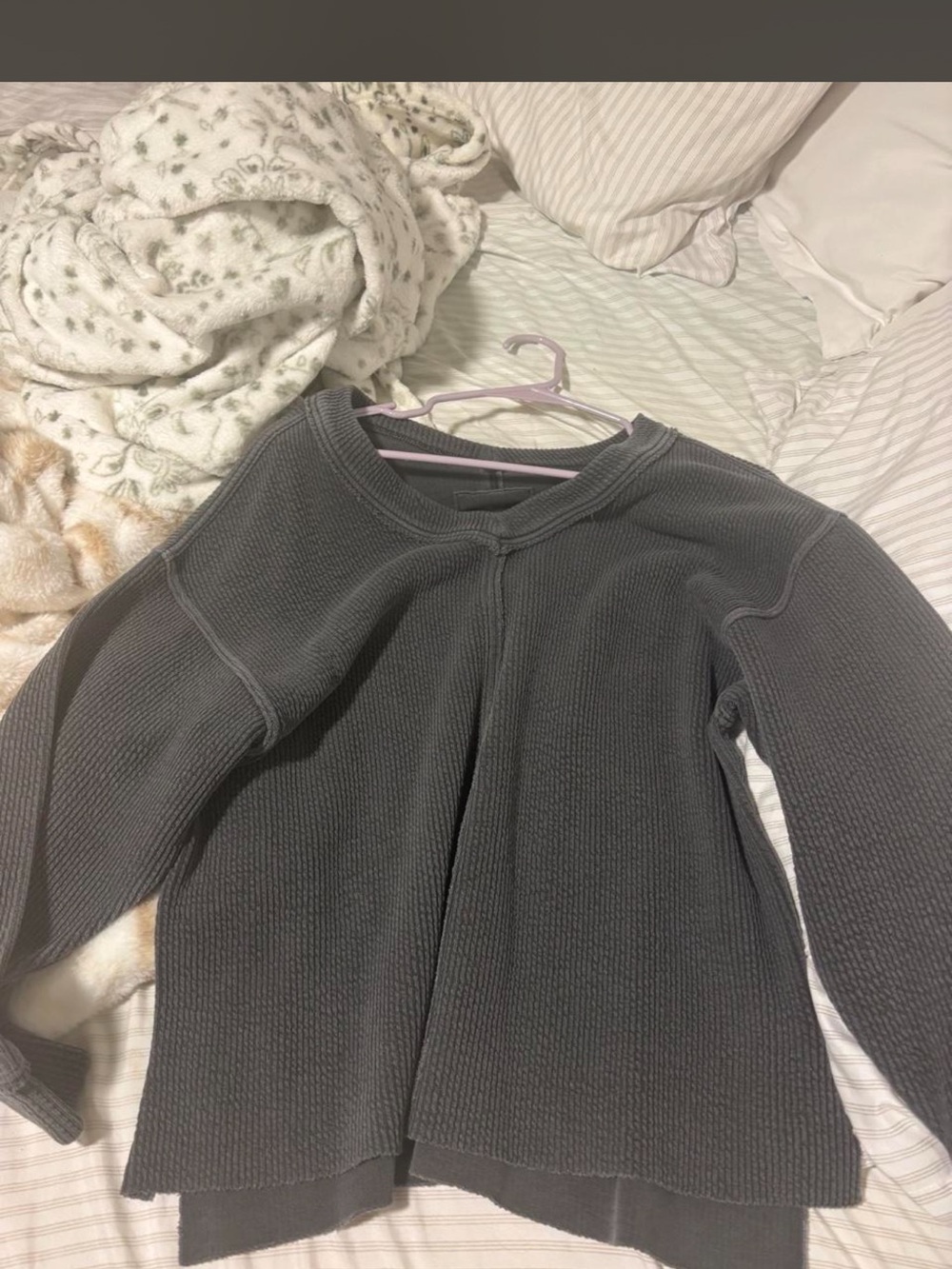 American Eagle Outfitters Charcoal Gray Waffle Crewneck Sweater